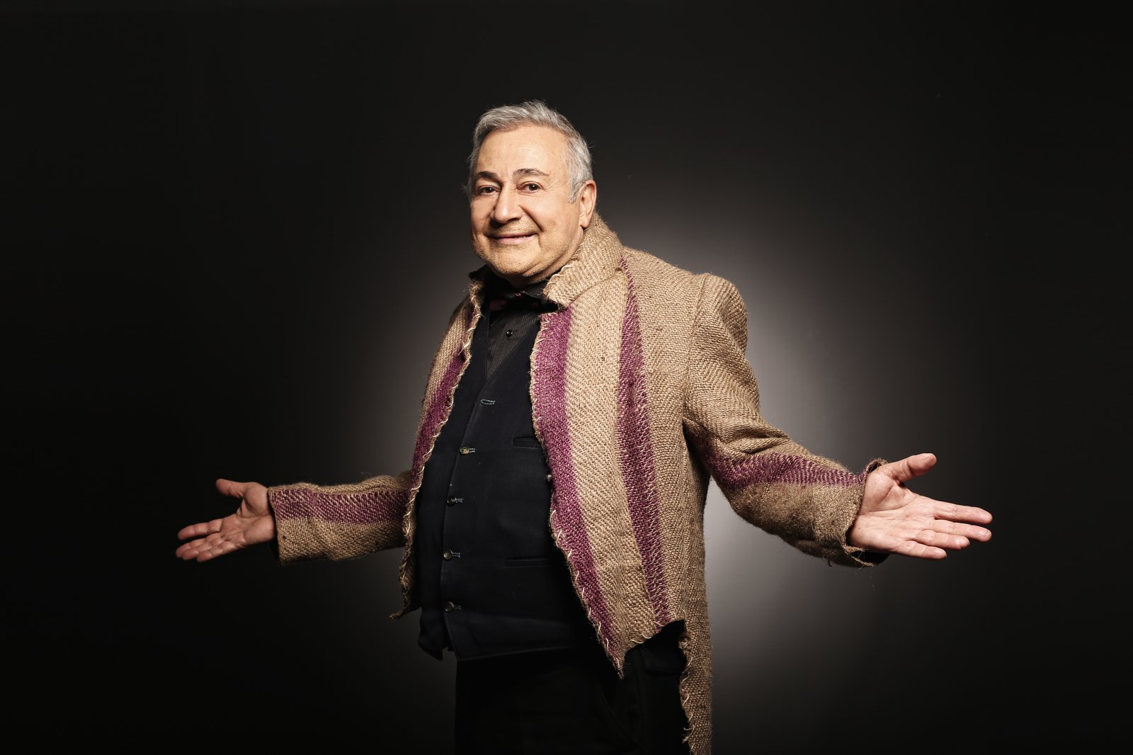 Prof. Dr. Orhan Kural Portresi